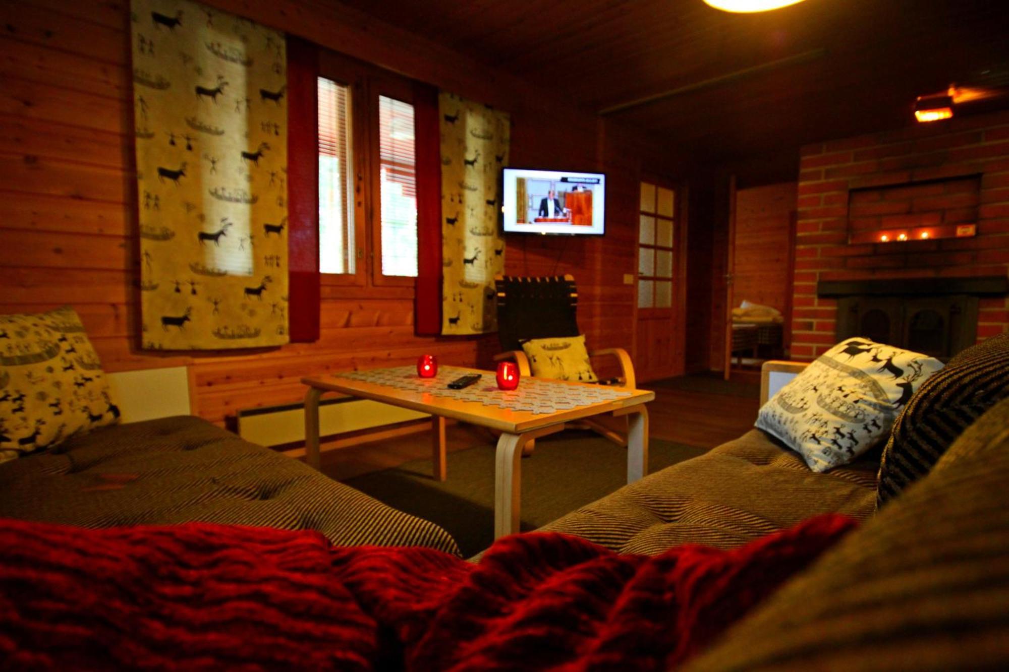 Ukonjaerven Holiday Village Ivalo Habitación foto
