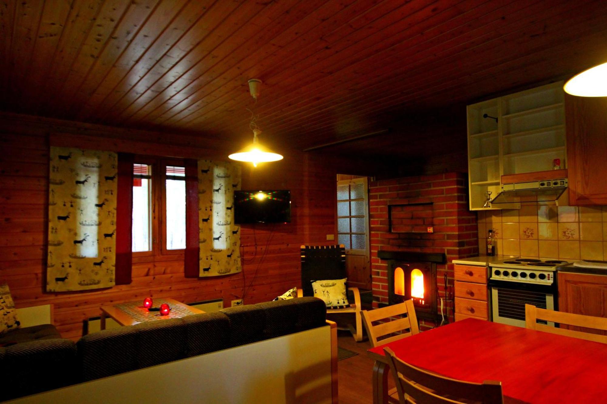 Ukonjaerven Holiday Village Ivalo Habitación foto