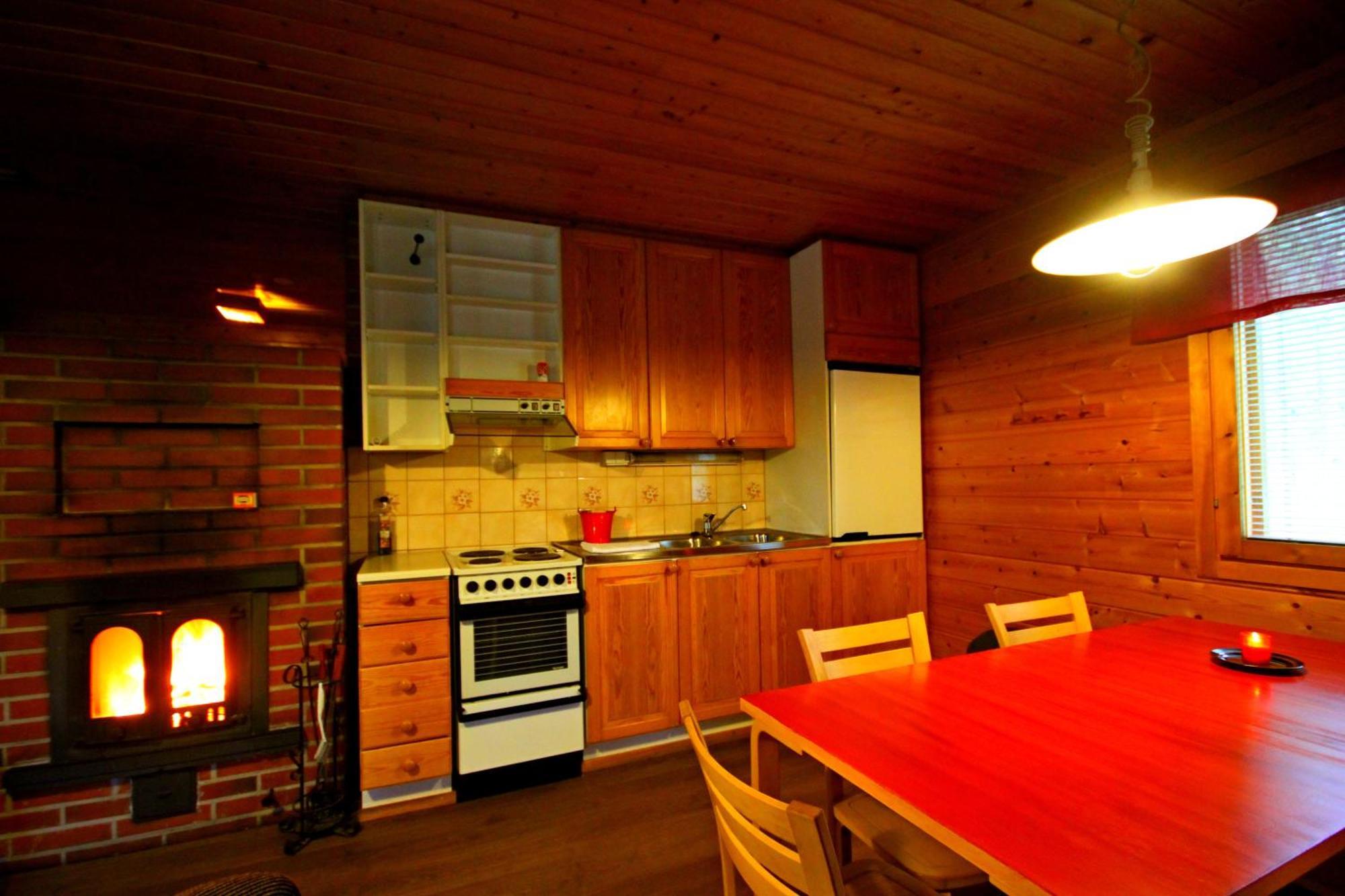 Ukonjaerven Holiday Village Ivalo Habitación foto