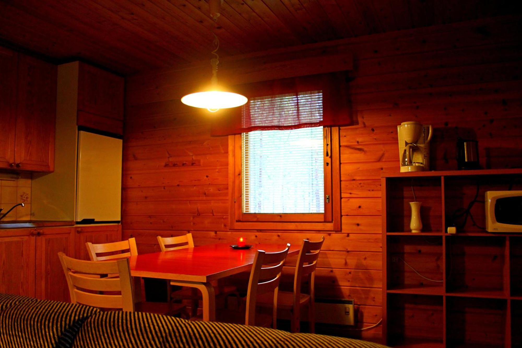 Ukonjaerven Holiday Village Ivalo Habitación foto