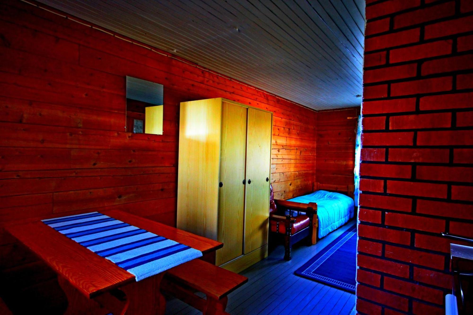 Ukonjaerven Holiday Village Ivalo Habitación foto